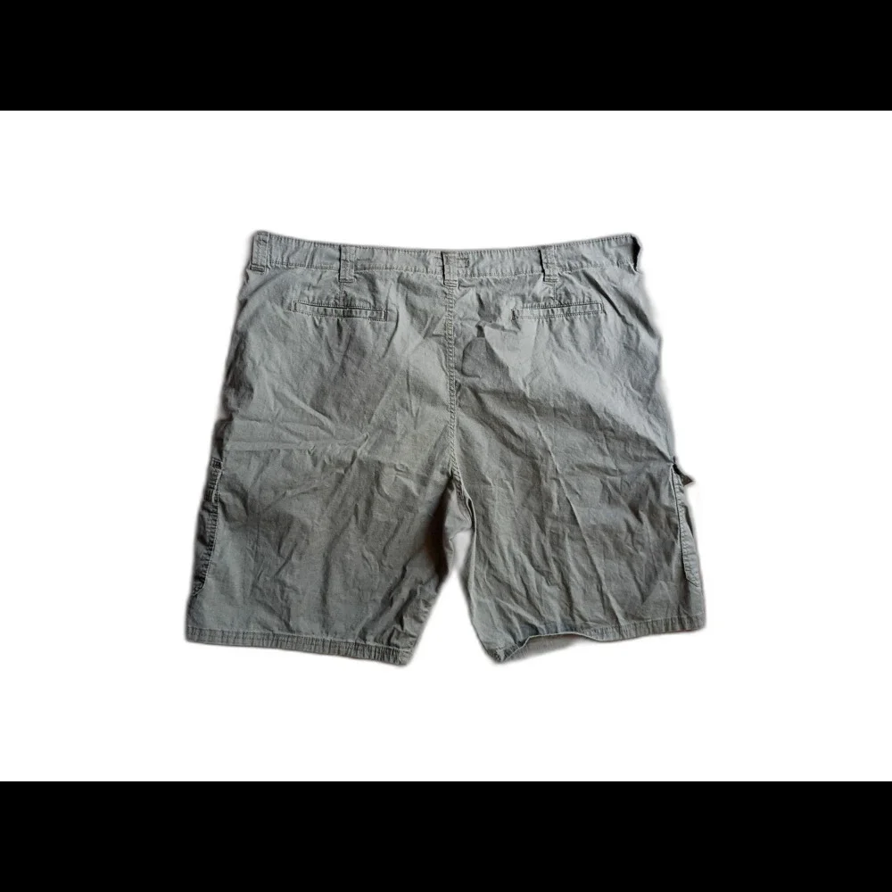 Wrangler Relaxed Fit Cargo Shorts Men's 48 Brown
